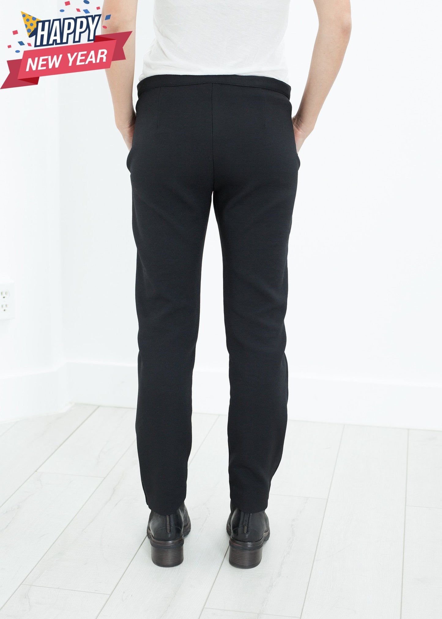 Side Zip Slim Pant in Black