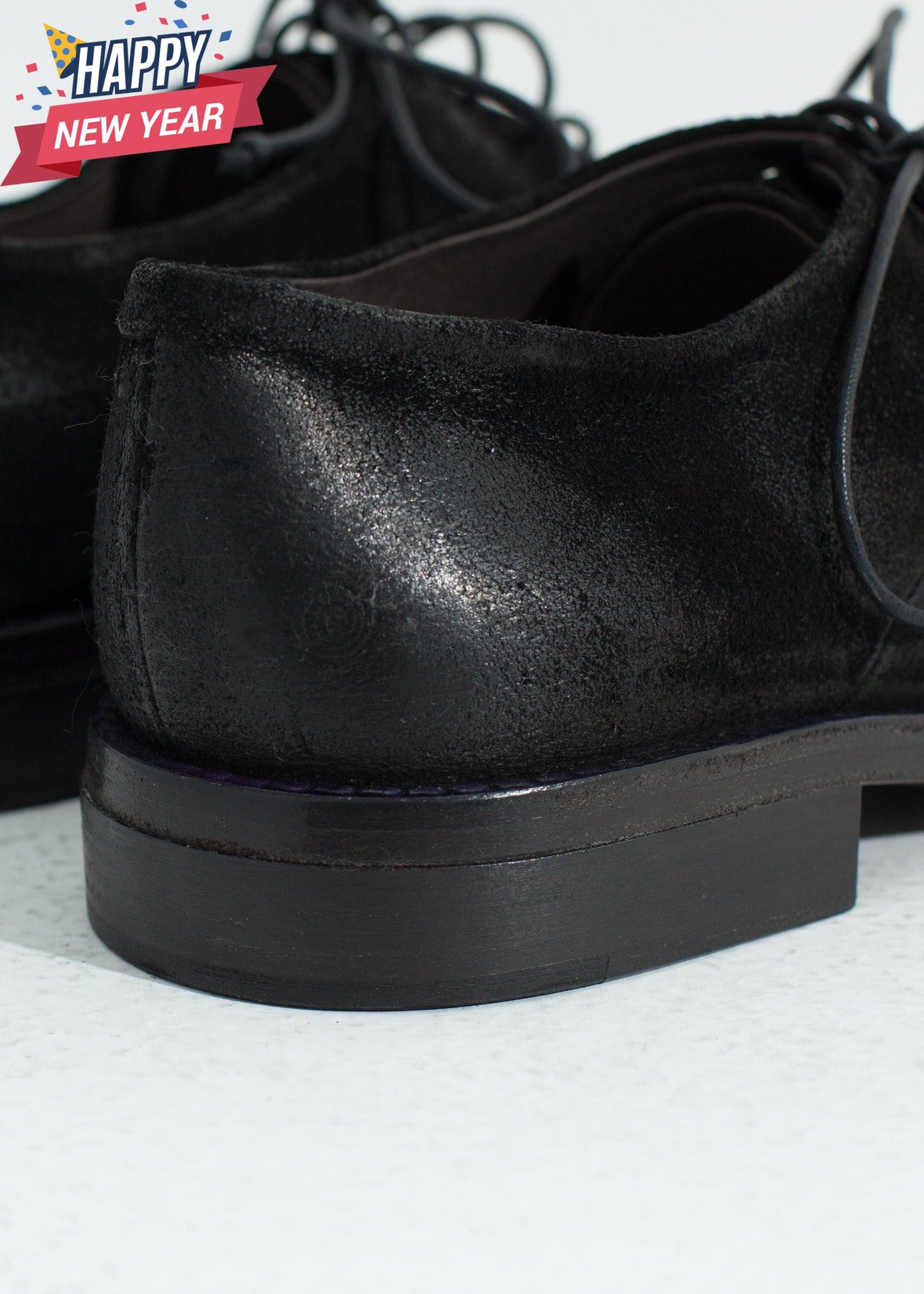 Sassolo Oxford in Black